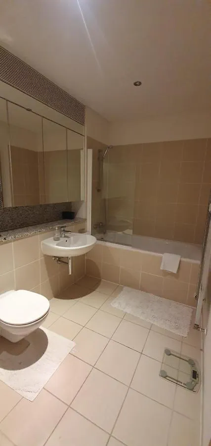 دبلن Liffey Suites 0*,  أيرلندا