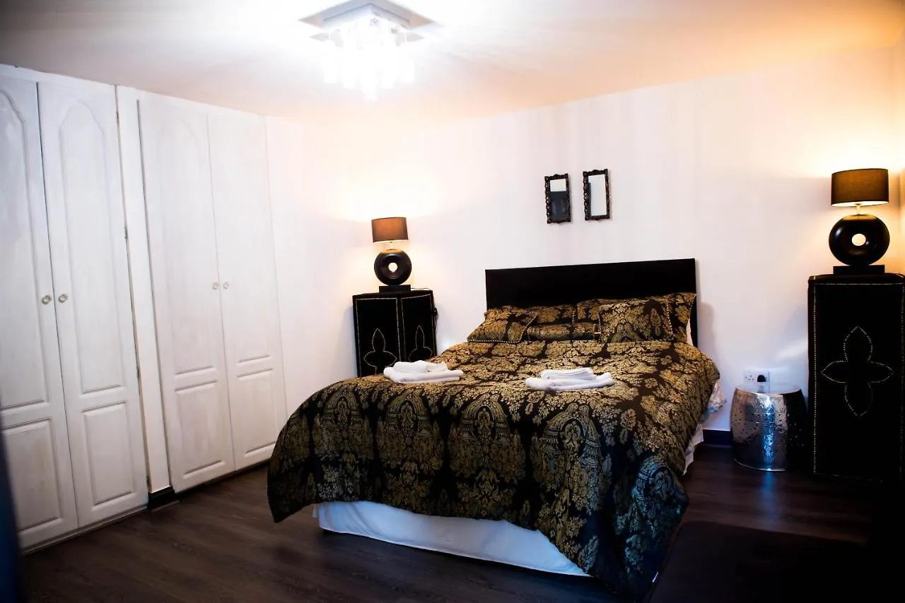 دبلن Liffey Suites 0*,  أيرلندا